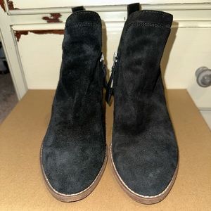 Women’s Sam Edleman black suede booties, size 9